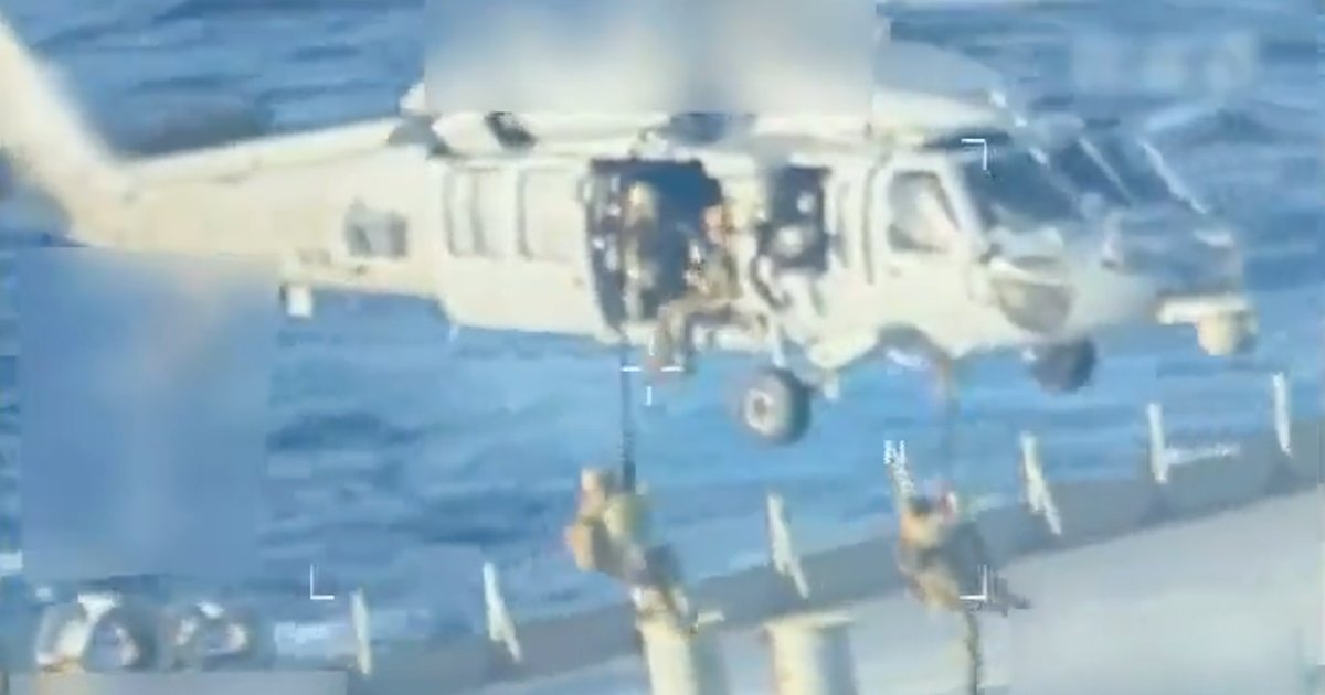 Trump ungkap strategi untuk menguasai minyak Iran