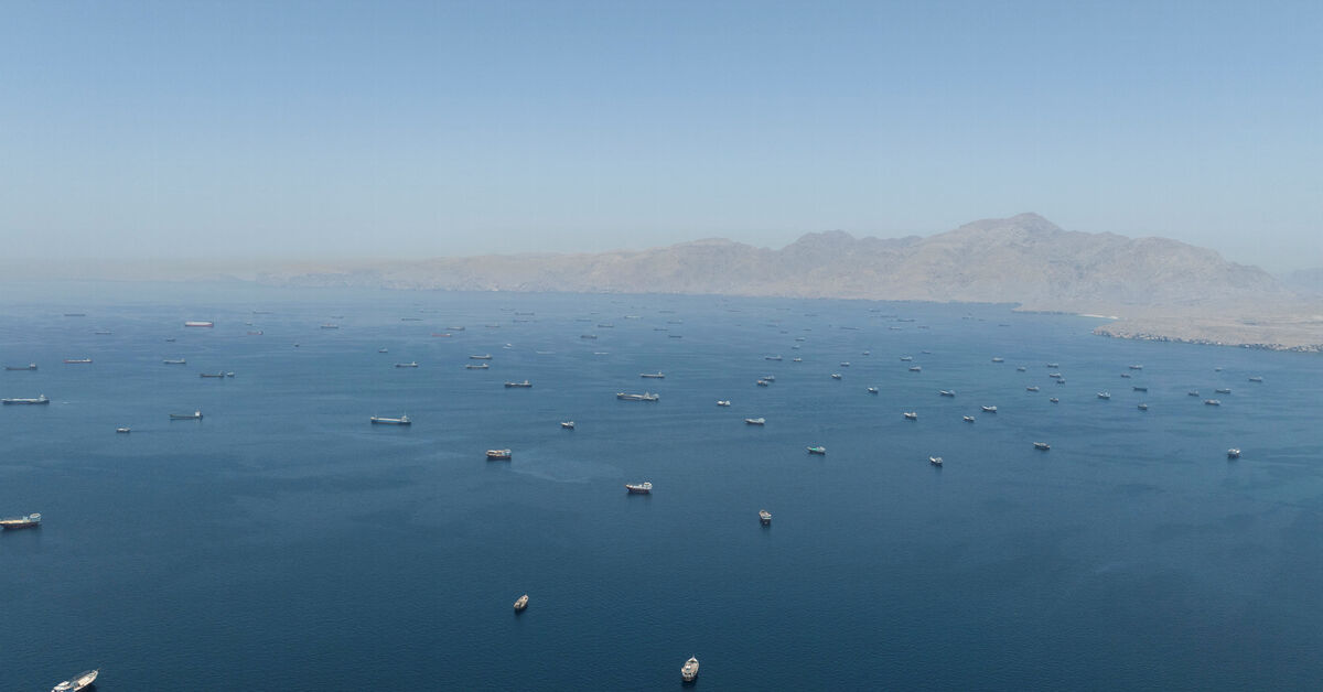 US Warning to Oman on Strait of Hormuz Fees