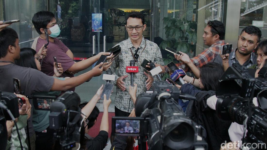 قضية فساد الحج: ياقوت ينفي تلقي أموال