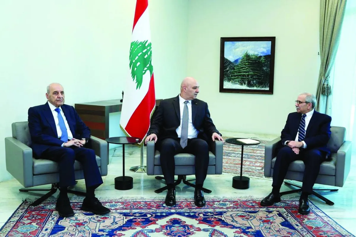 اجتماع رئاسي لبناني حول المفاوضات مع إسرائيل