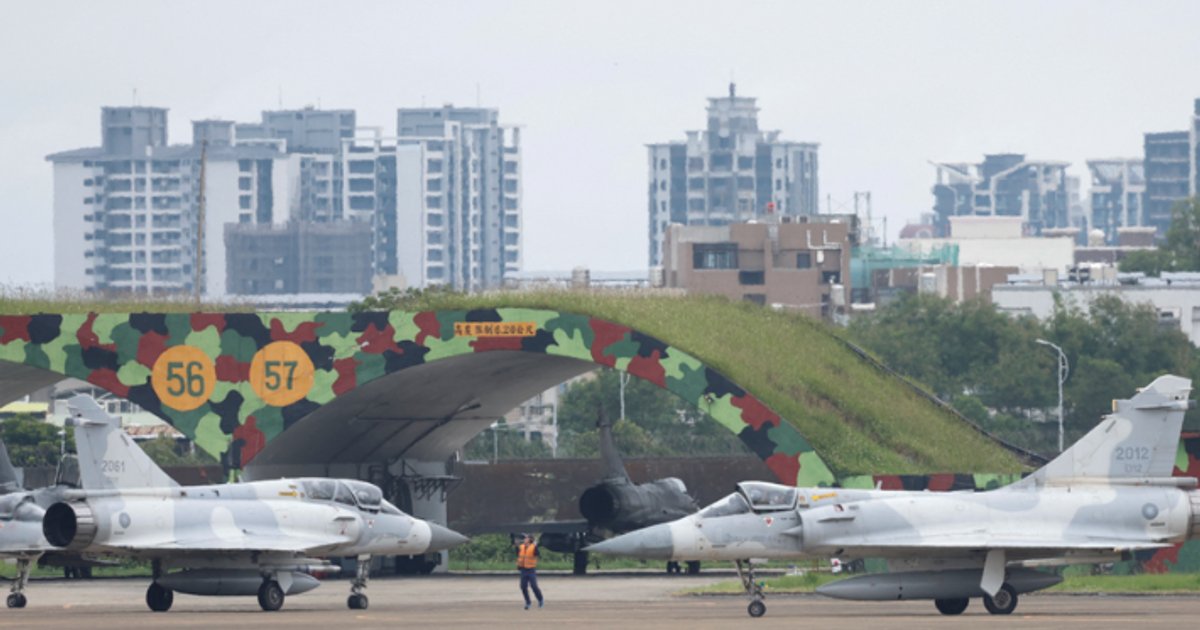 Entreprises chinoises et informations sur les troupes américaines