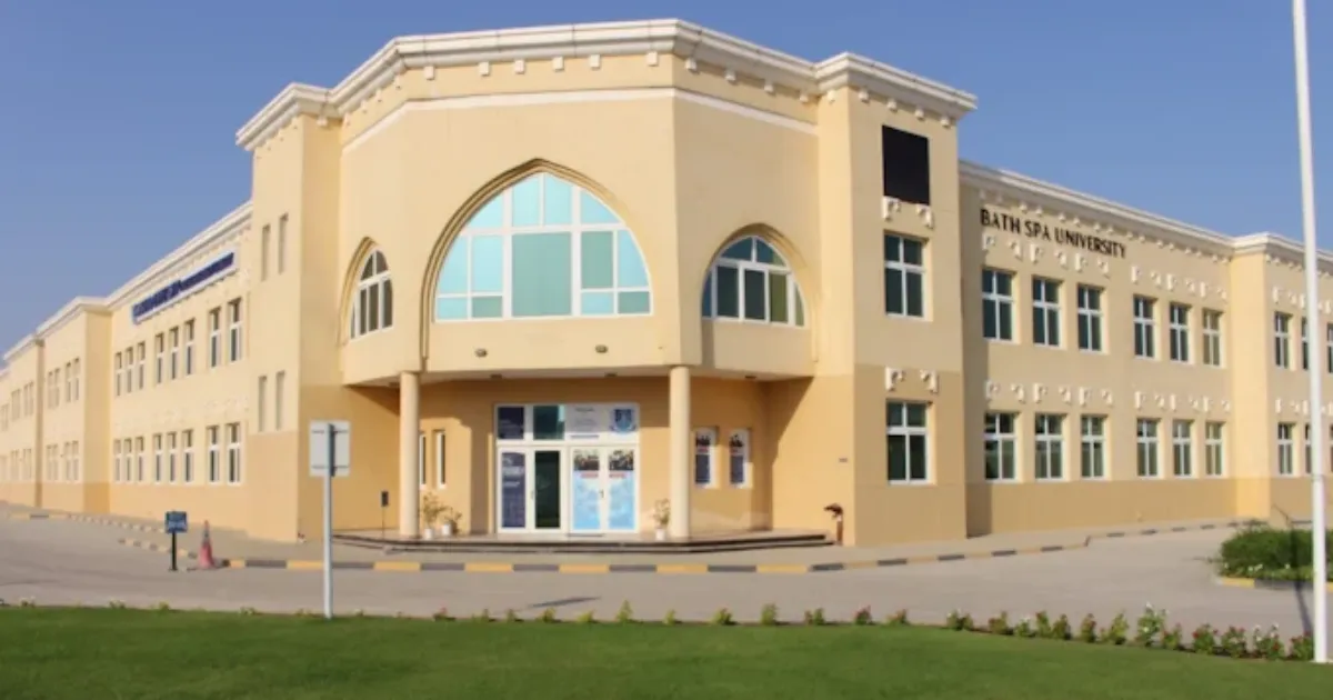 Universités à Ras al-Khaimah et préparation des diplômés