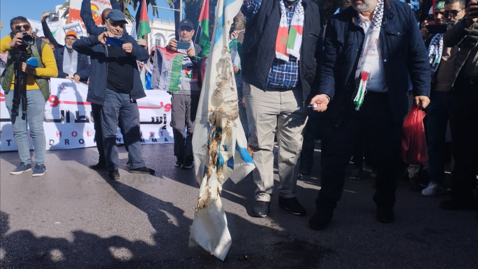 شكاية ضد نشطاء مغاربة بسبب حرق العلم الإسرائيلي