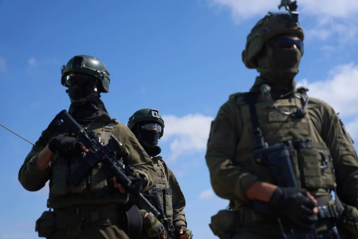 Israeli Army Targets Hamas Leaders in Gaza