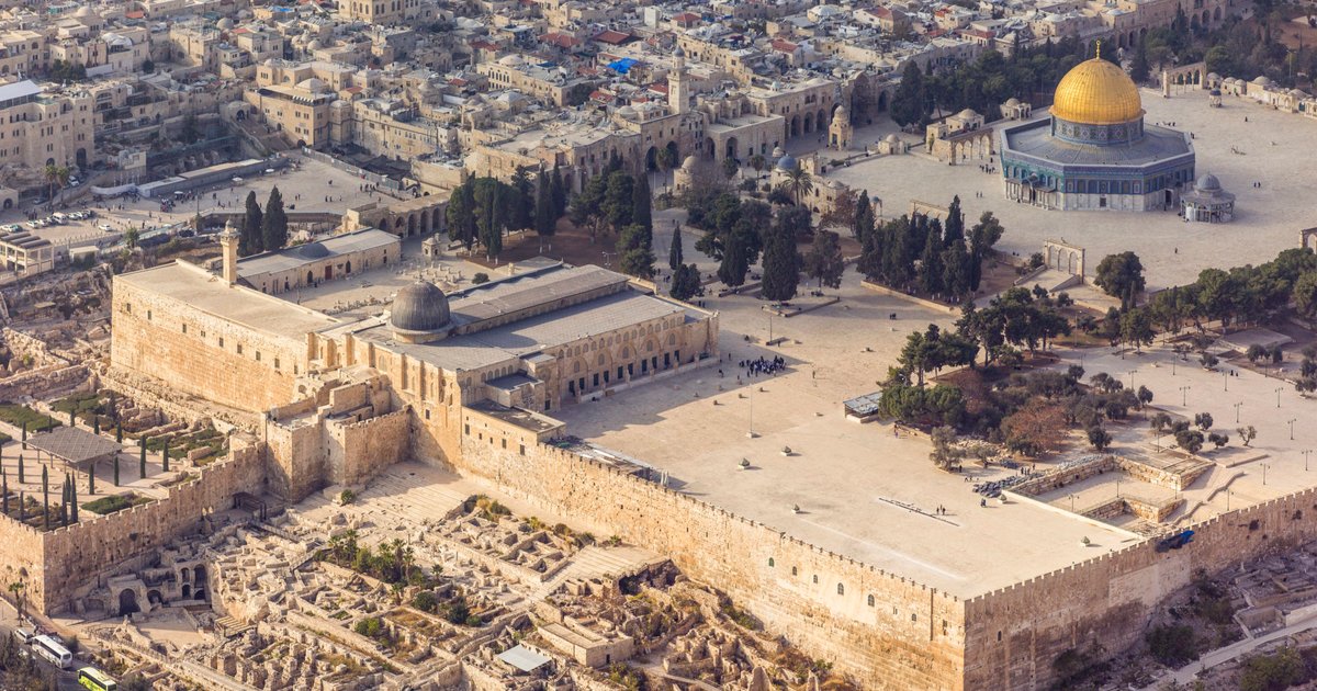 مستوطنون يدخلون نصوص صلاة "جبل الهيكل" إلى الأقصى