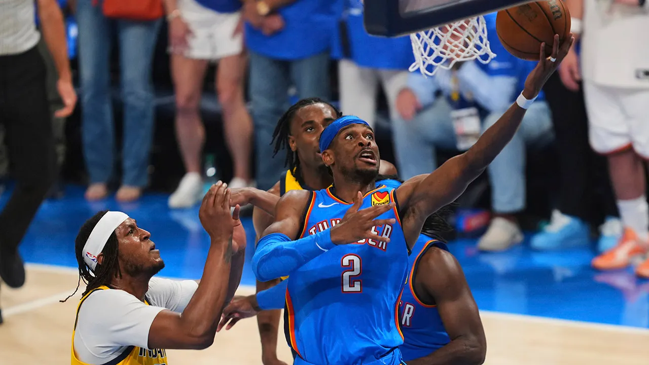 سباق جائزة أفضل لاعب في الدوري الأمريكي للمحترفين 2023