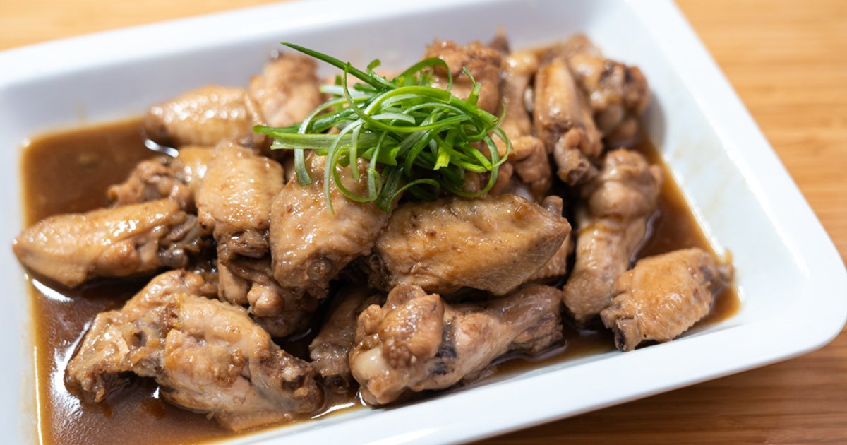 تحضير أجنحة الفراخ الحارة بالصويا صوص