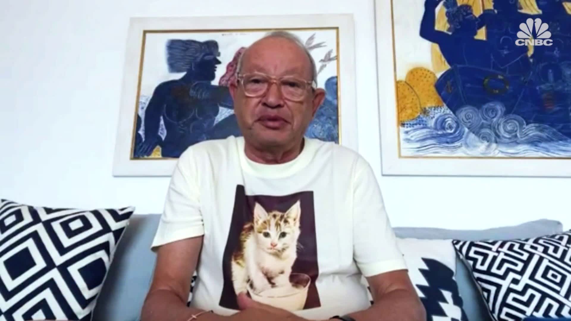 إيطاليا تمنح ساويرس وسام نجمة إيطاليا