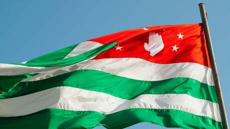 تعزيز التعاون الثقافي بين أبخازيا وروسيا