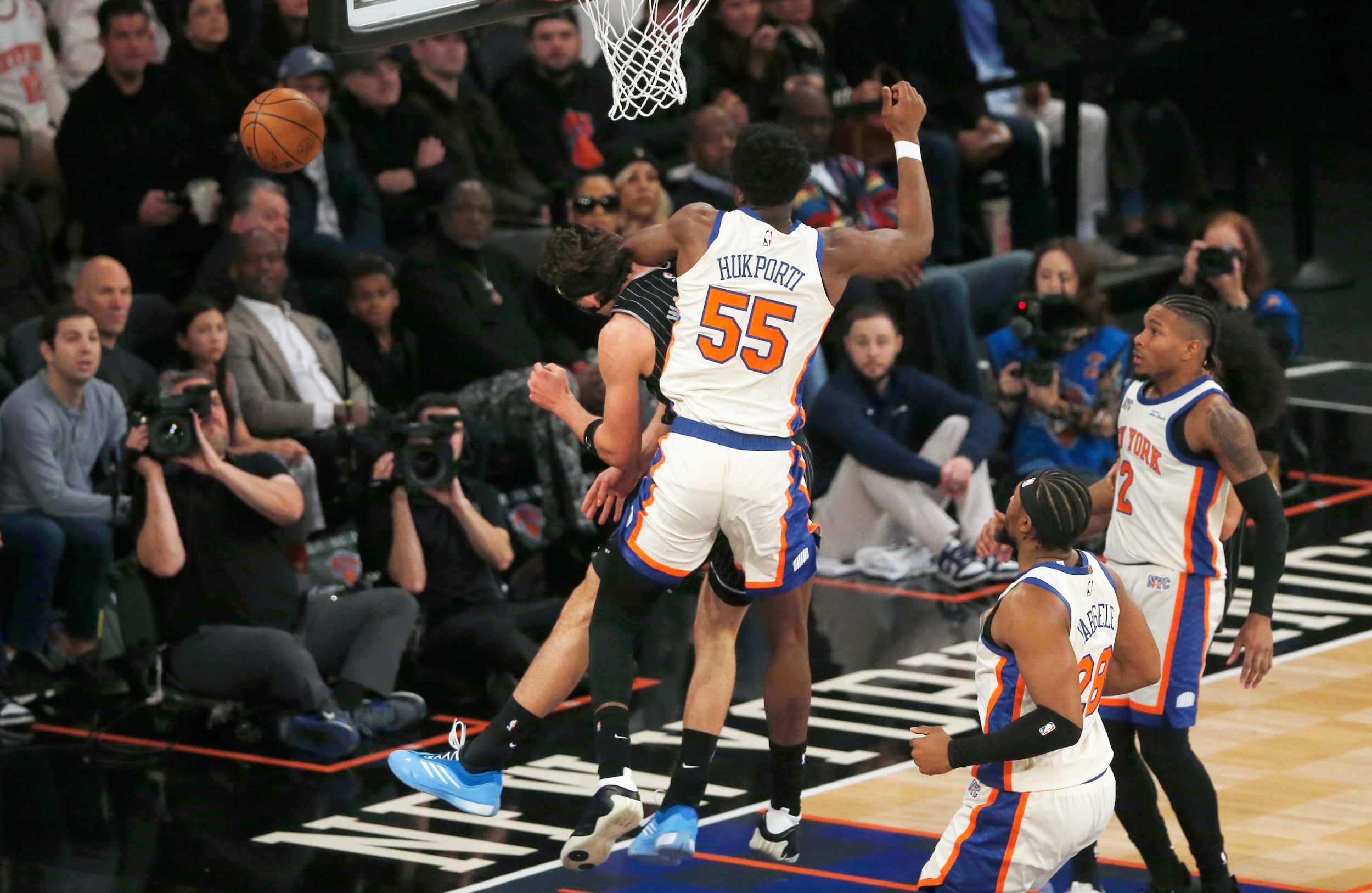 فرانز فاغنر: مستقبل غامض مع أورلاندو ماجيك في التصفيات