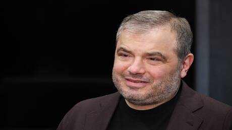 Impact du discours médiatique sur la culture