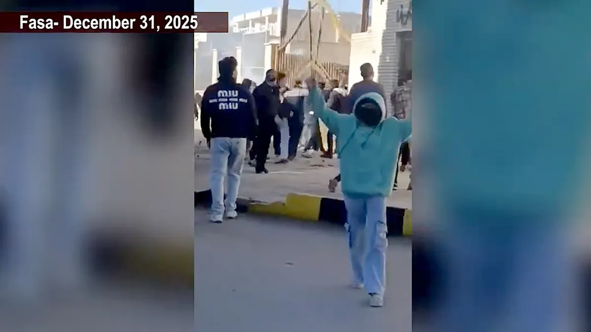 ترامب يكشف عن إرسال أسلحة للمتظاهرين في إيران