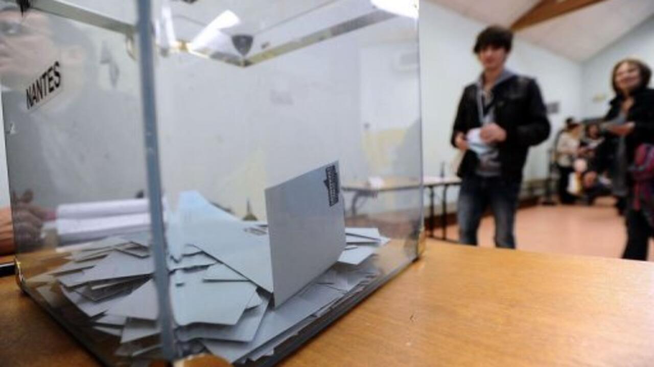 French Socialist Party Sets Date for Candidate Selection