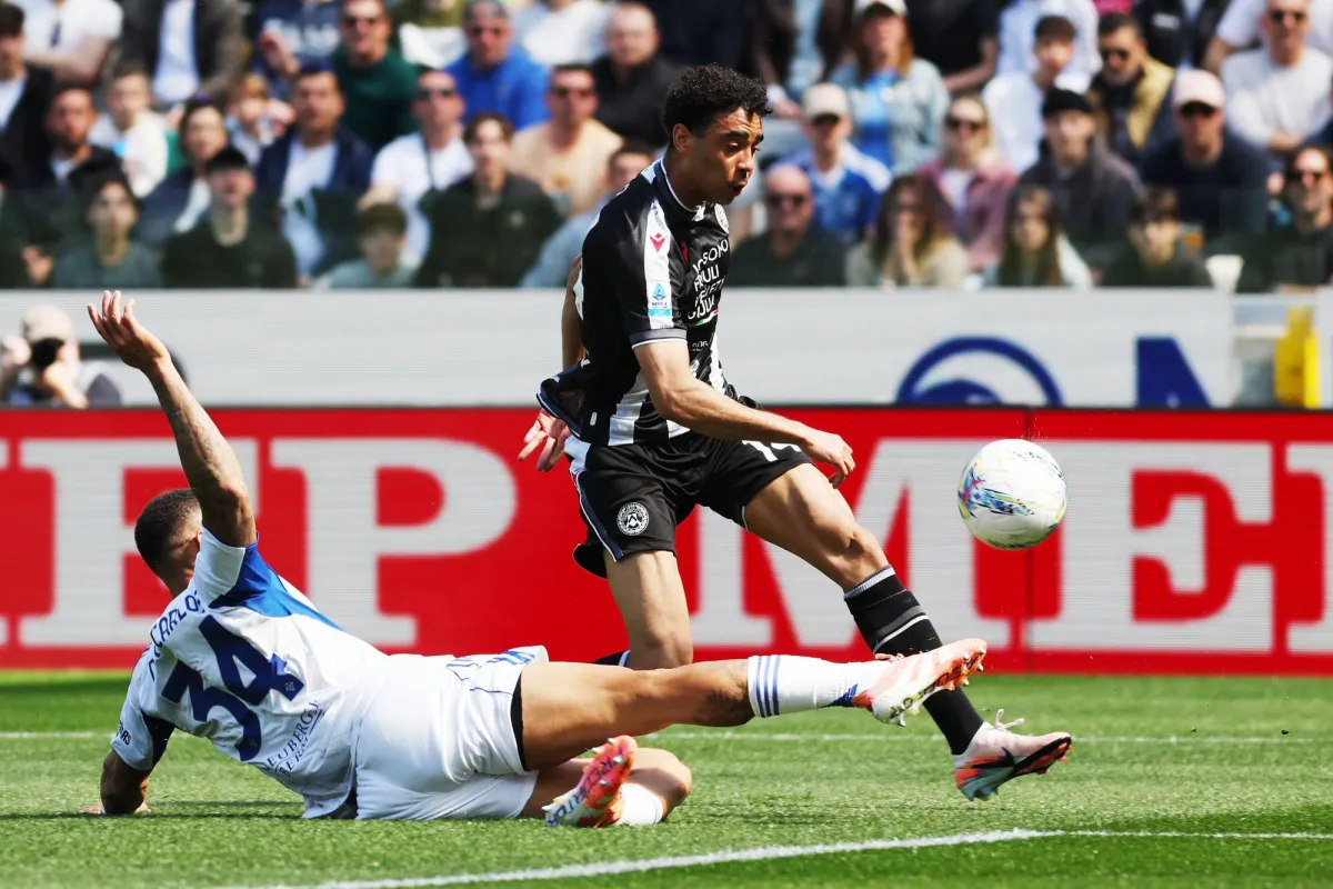 أودينيزي يوقف انتصارات كومو بالتعادل السلبي في الدوري الإيطالي