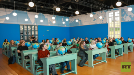 افتتاح مشروع "استكشاف روسيا" الثقافي والتعليمي