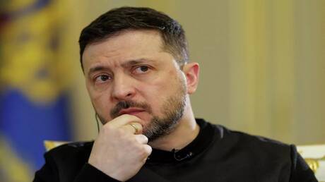 زيلينسكي يدعو روسيا لوقف إطلاق النار بعد هدنة واشنطن وطهران