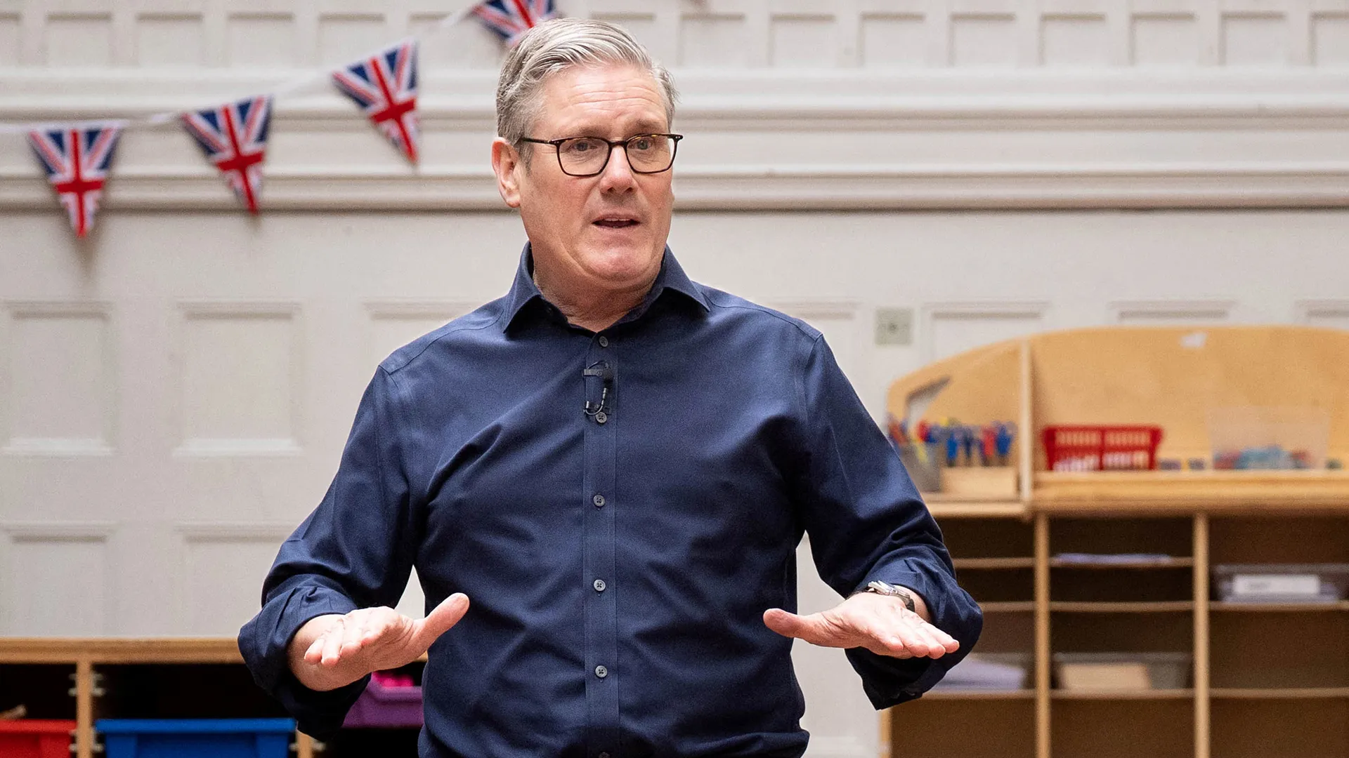 Trump mocks Starmer: US pressures on Britain