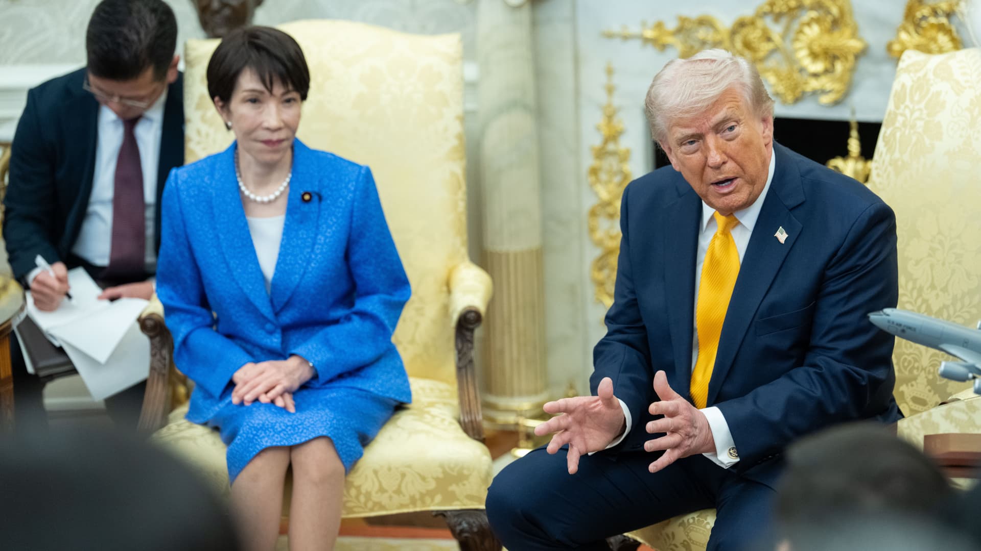 Pagsusuri sa epekto ni Trump sa ekonomiya ng mundo