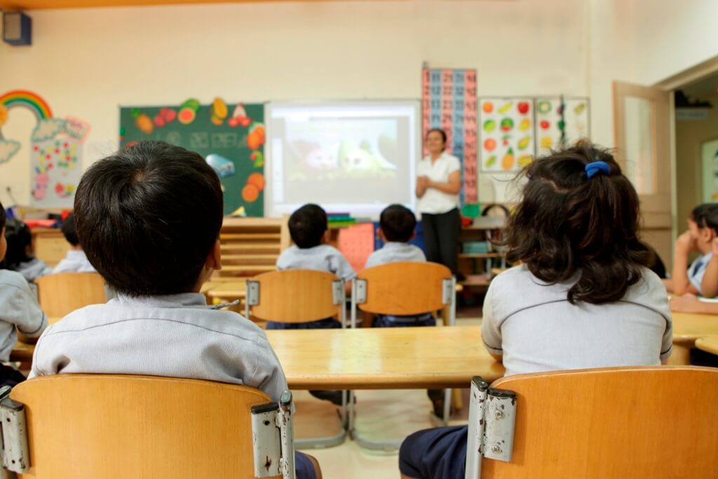 Infrastructure numérique : améliorer la qualité de l'éducation