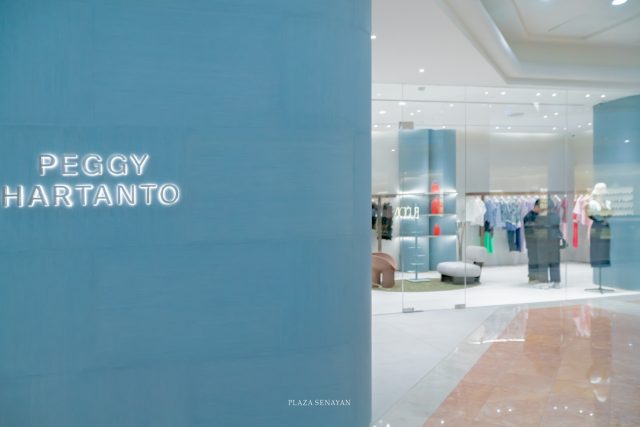 بيجي هارتانتو: رائدة الموضة الإندونيسية