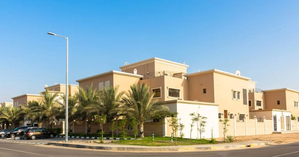 建设连接富吉拉与穆罕默德·本·扎耶德市的隧道