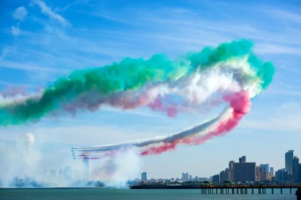 تهاني الإمارات لأمير الكويت بالعيد الوطني