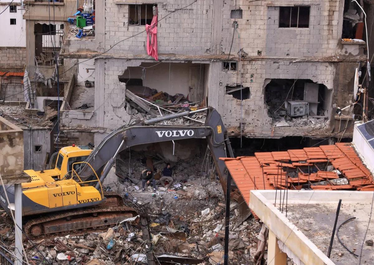 إسرائيل تُخلي 41 بلدة في جنوب لبنان تحت ضغط عسكري متزايد