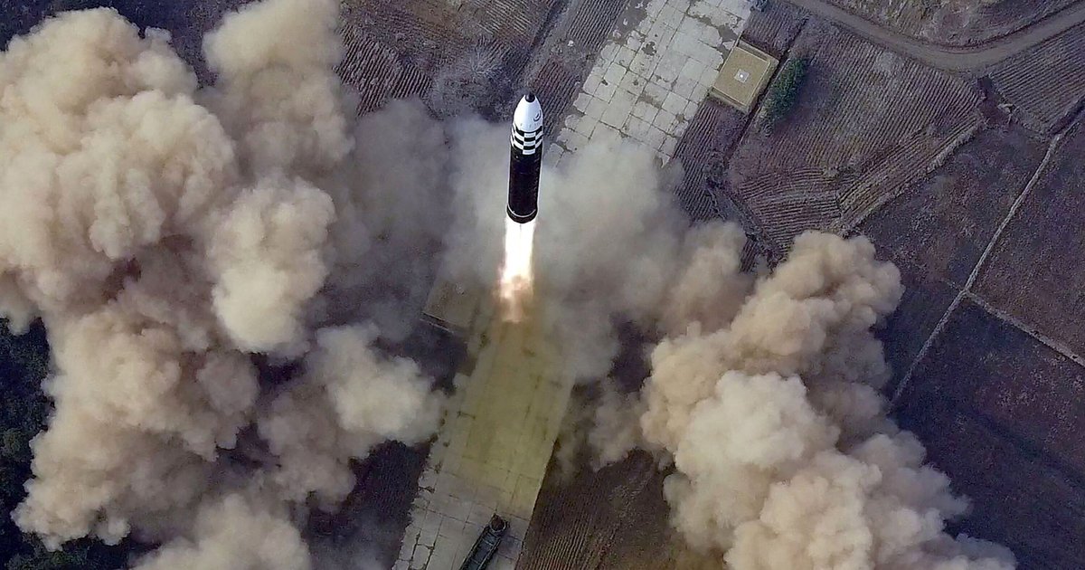 الكويت تعلن عن اعتراض هجمات صاروخية وطائرات مسيرة