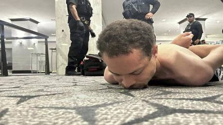 مطلق النار في عشاء البيت الأبيض ينتقد سياسة ترامب تجاه أوكرانيا