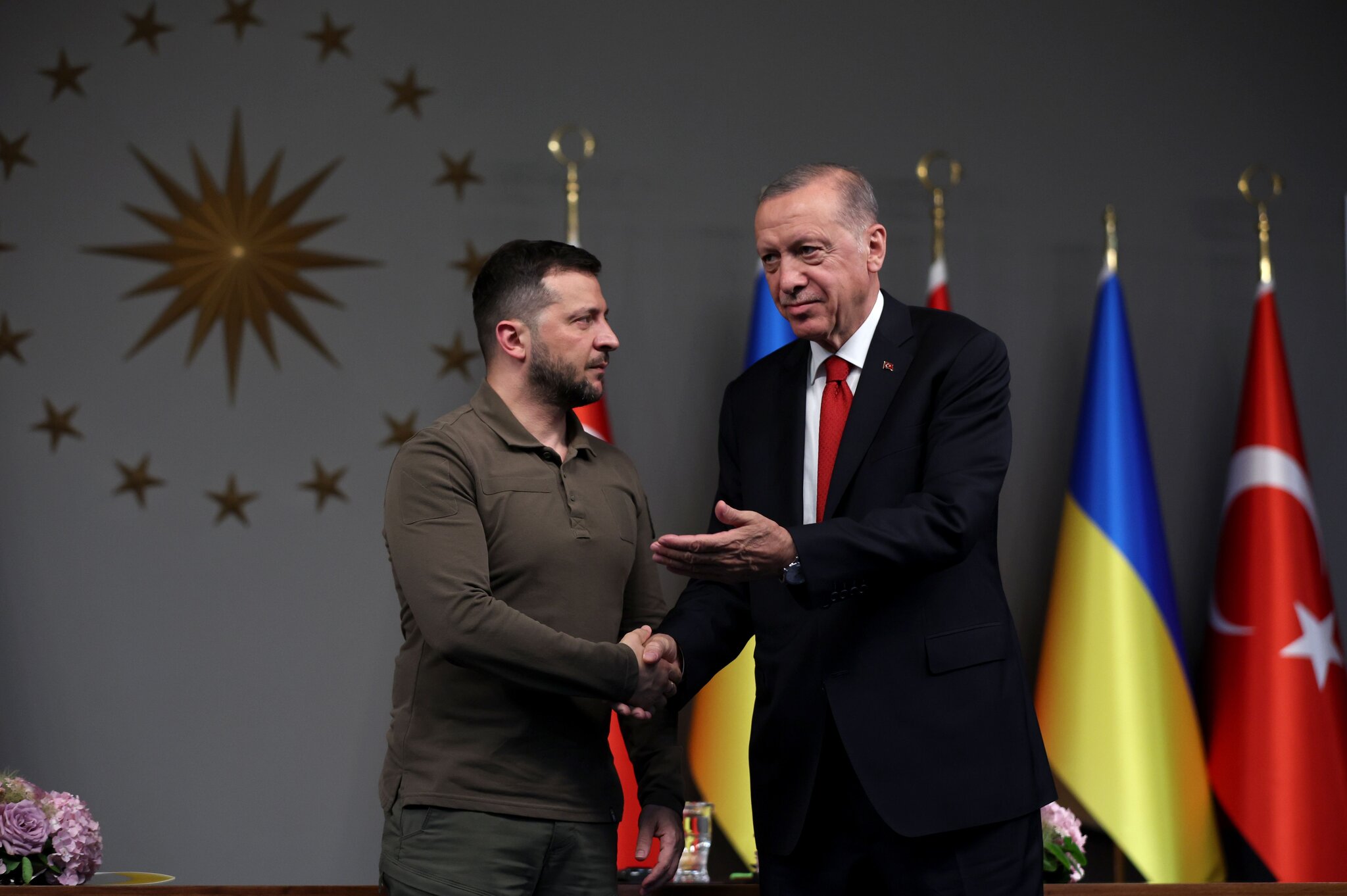 اجتماع إسطنبول حول الأمن الطاقي والسلام في أوكرانيا