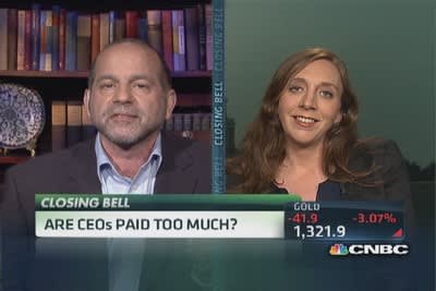 رواتب المدراء التنفيذيين وتأثيرها على الأجور المنخفضة