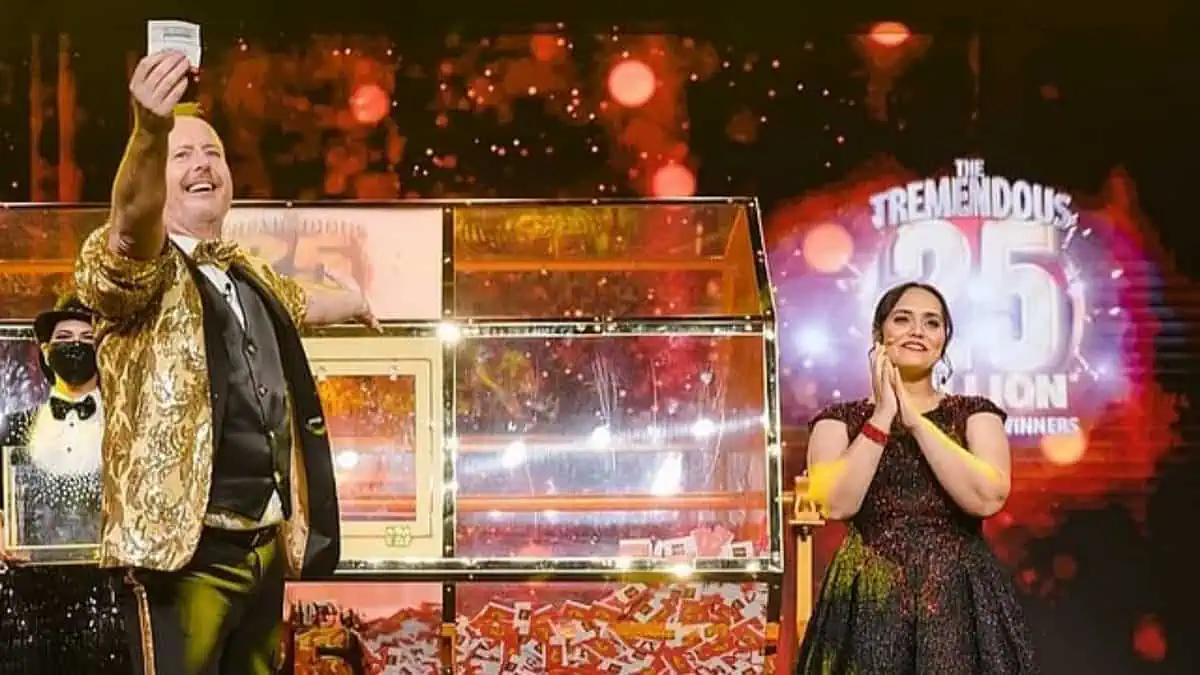 فوز هندي بجائزة 20 مليون درهم في أبوظبي