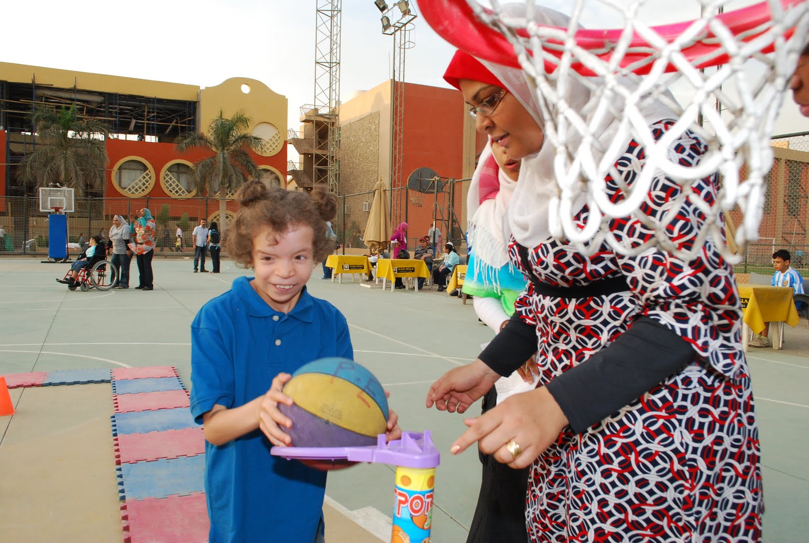 برنامج دعم الأطفال ذوي اضطراب طيف التوحد في الإسكندرية