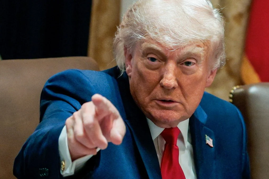 Trump droht Oman wegen Iran und Straße von Hormuz