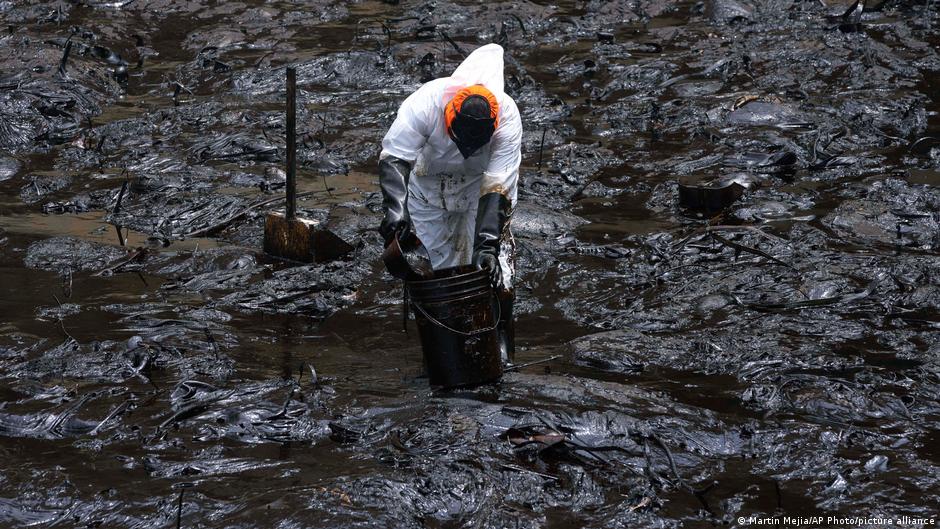 تحركات نفطية طارئة من الاحتياطي الأمريكي إلى بيرو