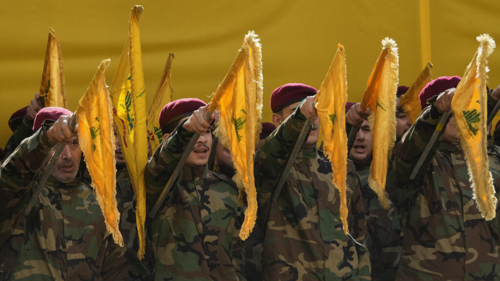 Reestructura de Hezbollah y el Cuerpo de Guardianes