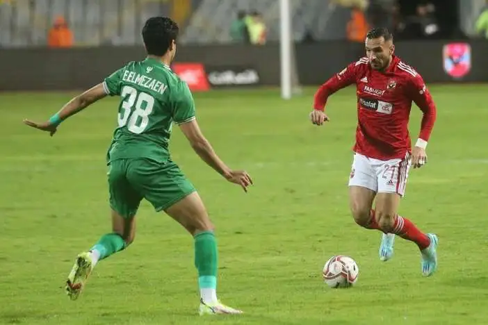 Nasser Mansi marque un but exceptionnel en ligue égyptienne