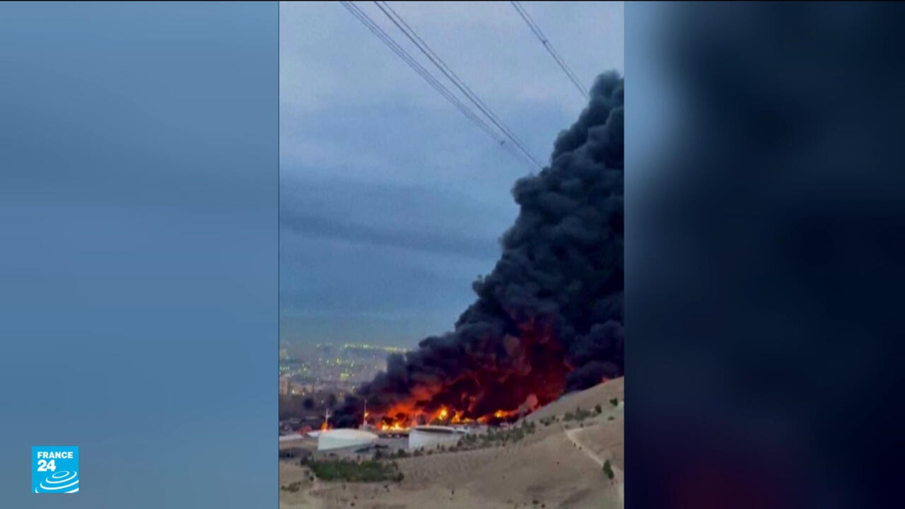 تدمير جسر حيوي في إيران وتصاعد التوترات الإقليمية