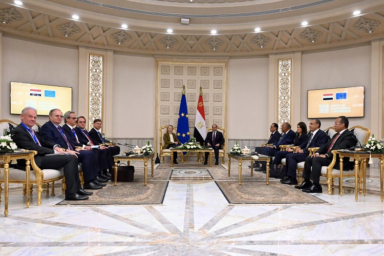 البنك الأهلي المصري يطلق شهادة بلادي للمصريين بالخارج