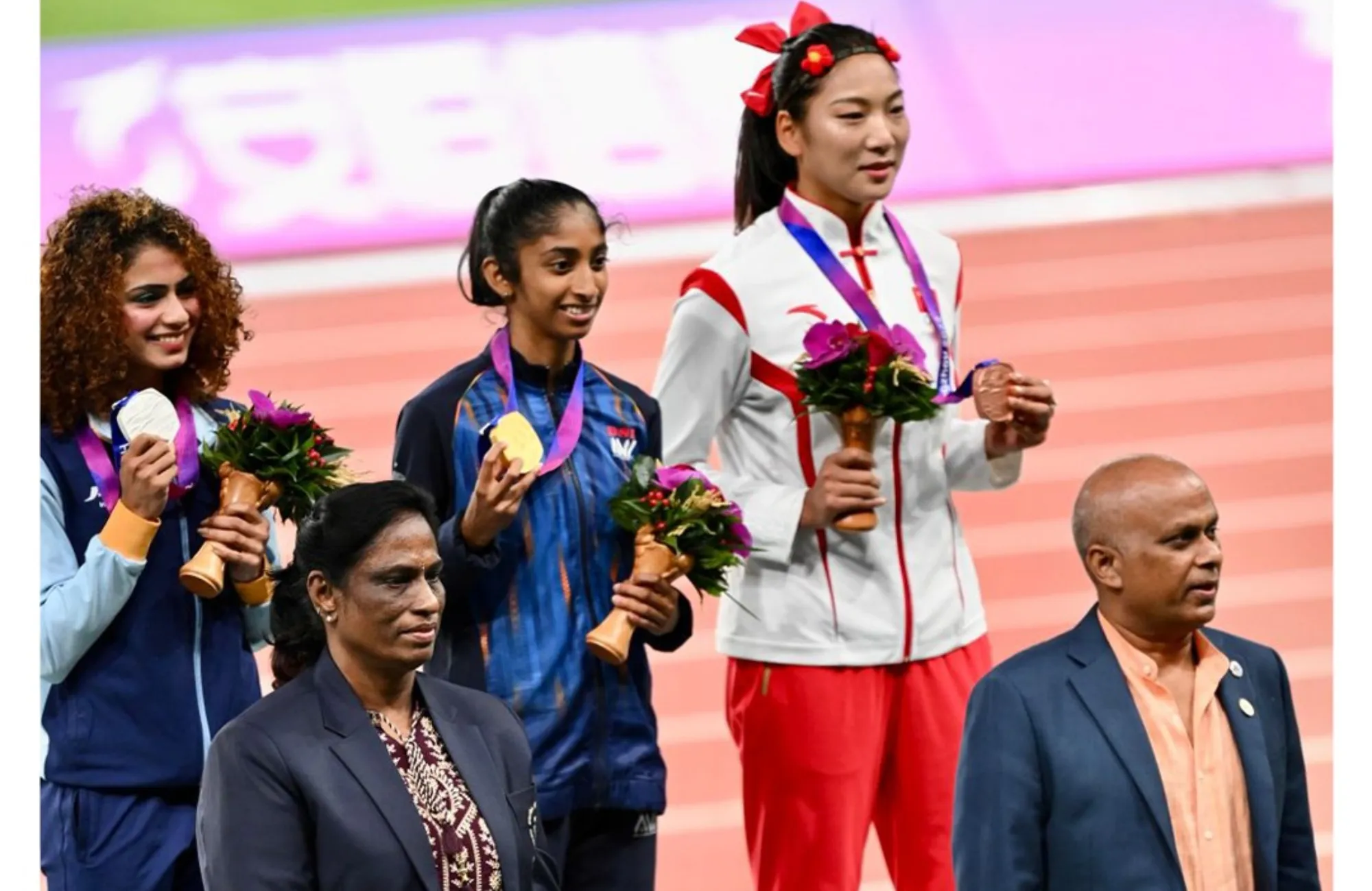 جيسون دونوفان وآسياد 2026: استعدادات البطولة الوطنية للسباحة