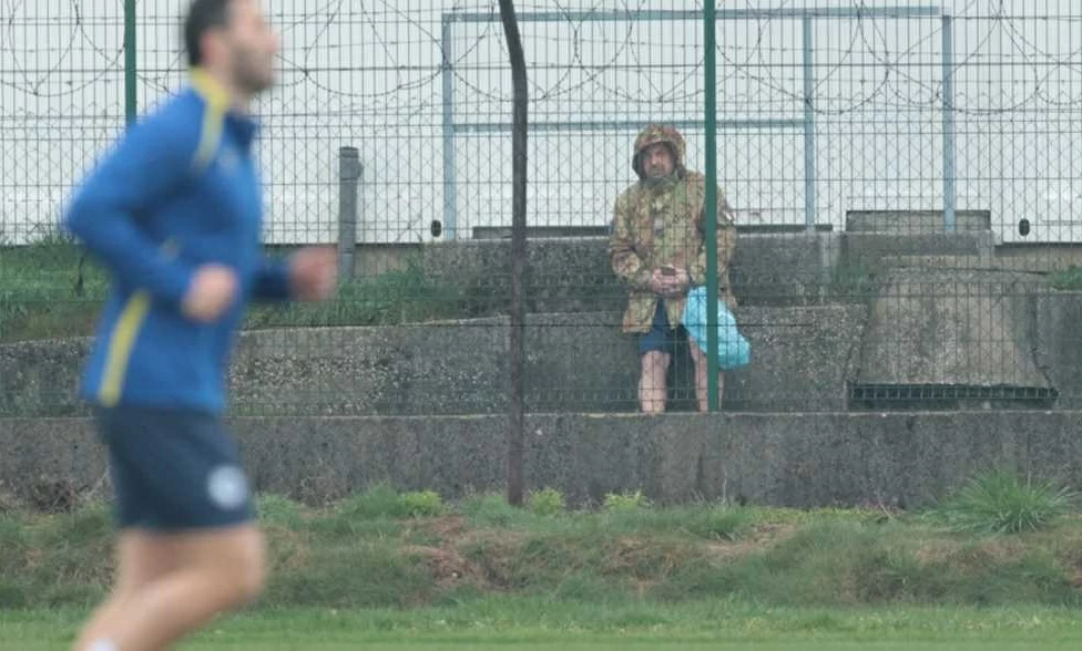 Incident d'espionnage avant le match Italie-Bosnie