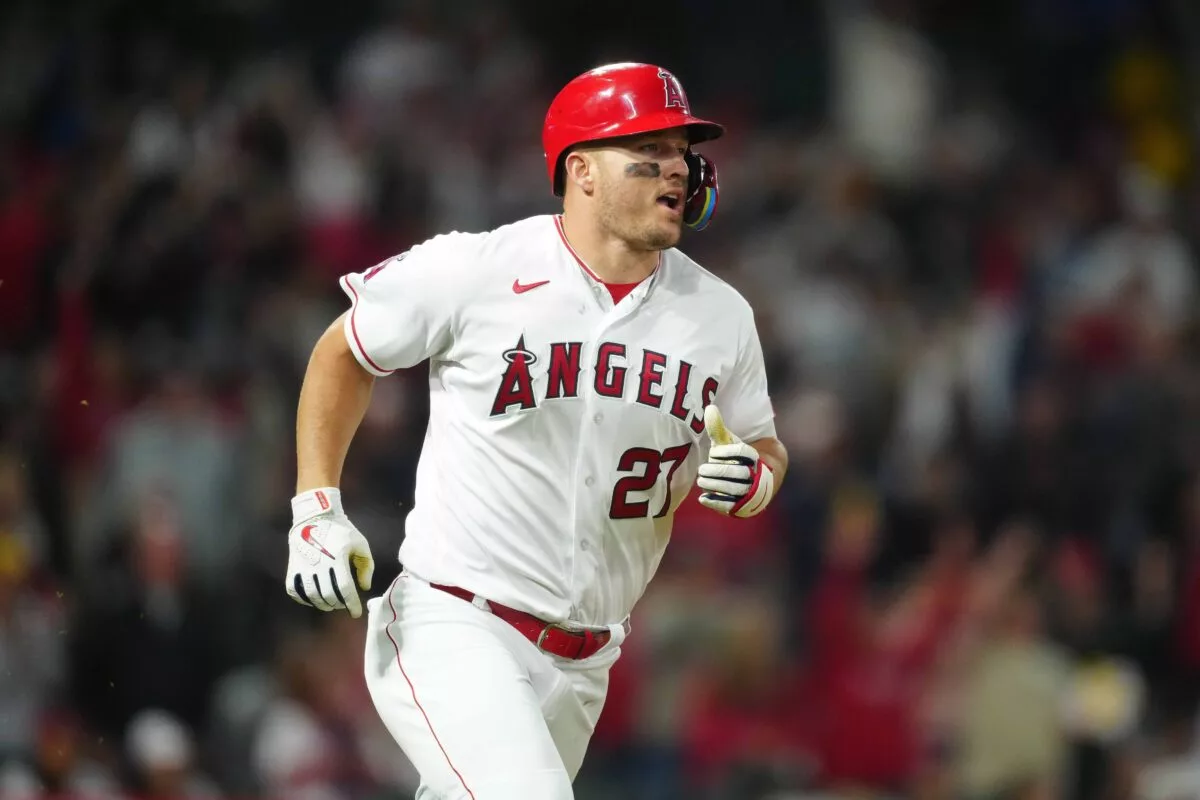 إصابة مايك تراوت وتأثيرها على فريق أنجلز