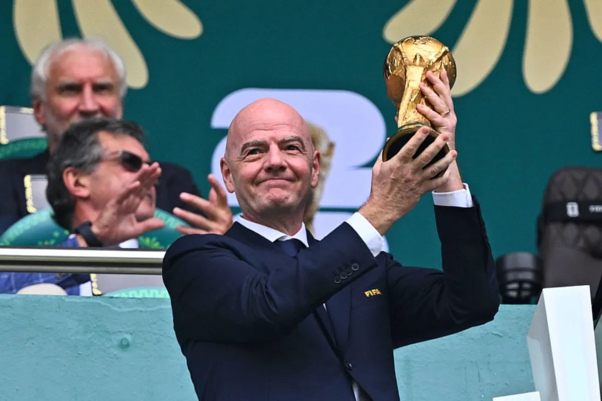 إنفانتينو: إيطاليا قد لا تتأهل حتى مع توسيع كأس العالم