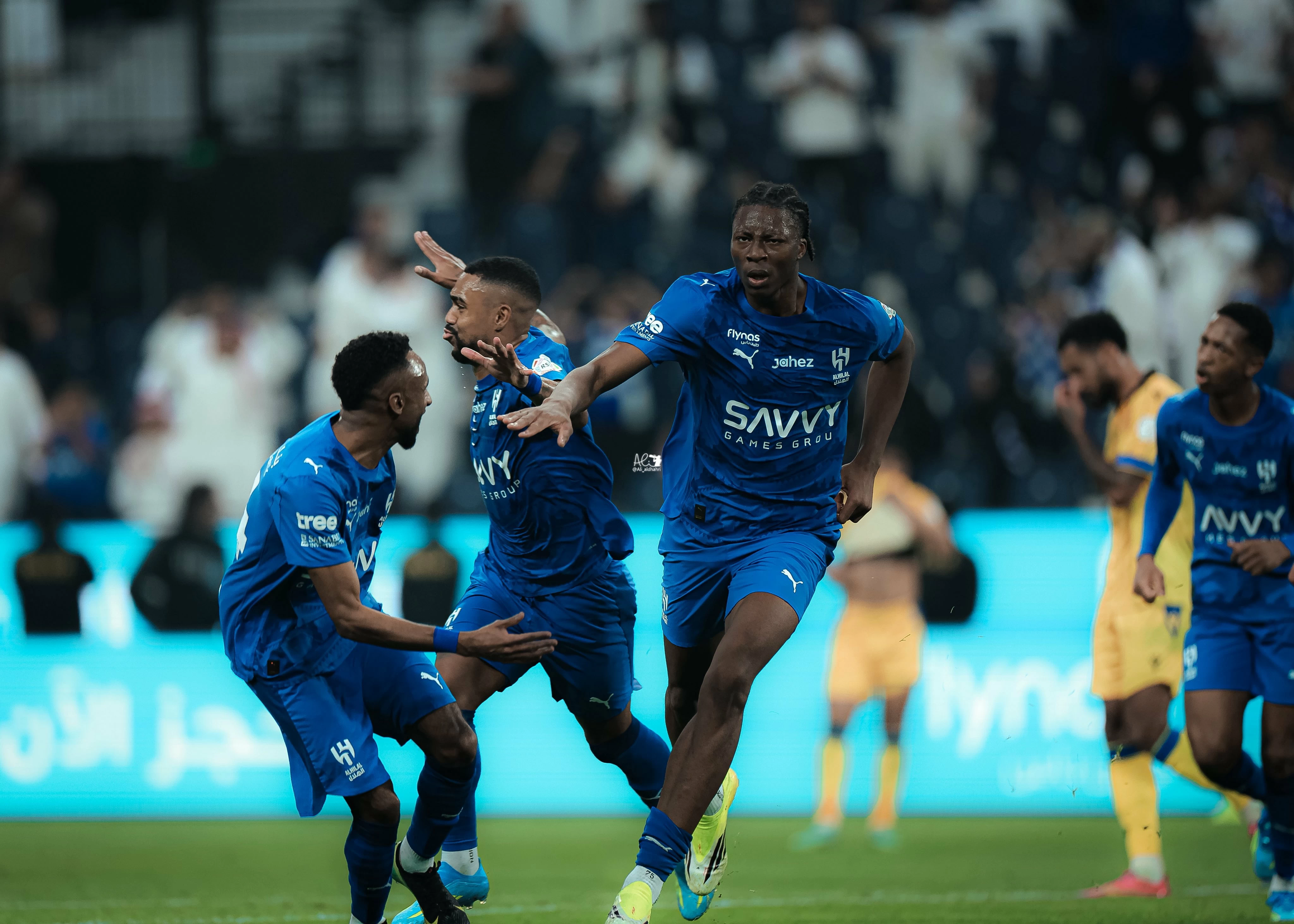 ميتي يسجل هدفه الأول مع الهلال في دوري روشن