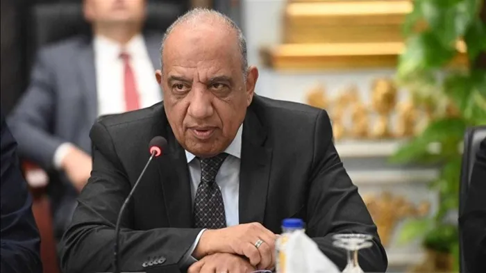 مصر تدعم سوق كهرباء موحدة في شرق أفريقيا