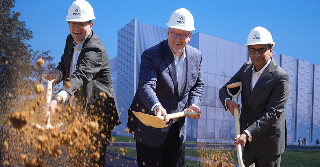 Trump impose de nouvelles taxes aux entreprises pharmaceutiques