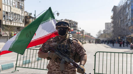 الحرس الثوري الإيراني يستولي على قنبلة GBU-39 SDB