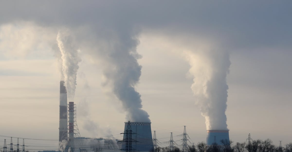 Trump menace de frapper les centrales énergétiques iraniennes