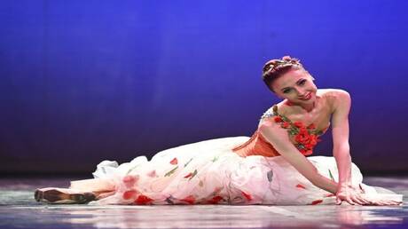 Nommer Svetlana Zakharova à l'académie de danse à Moscou