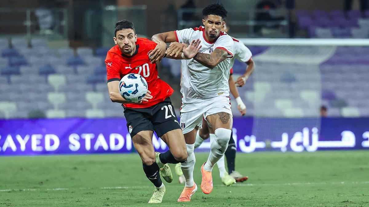 عودة نجم الأهلي السابق بشروط